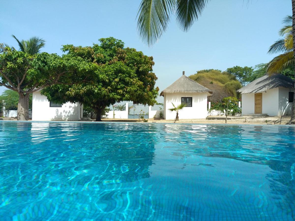 Bed and Breakfast Le 17 To Djiffer Palmarin Exterior foto